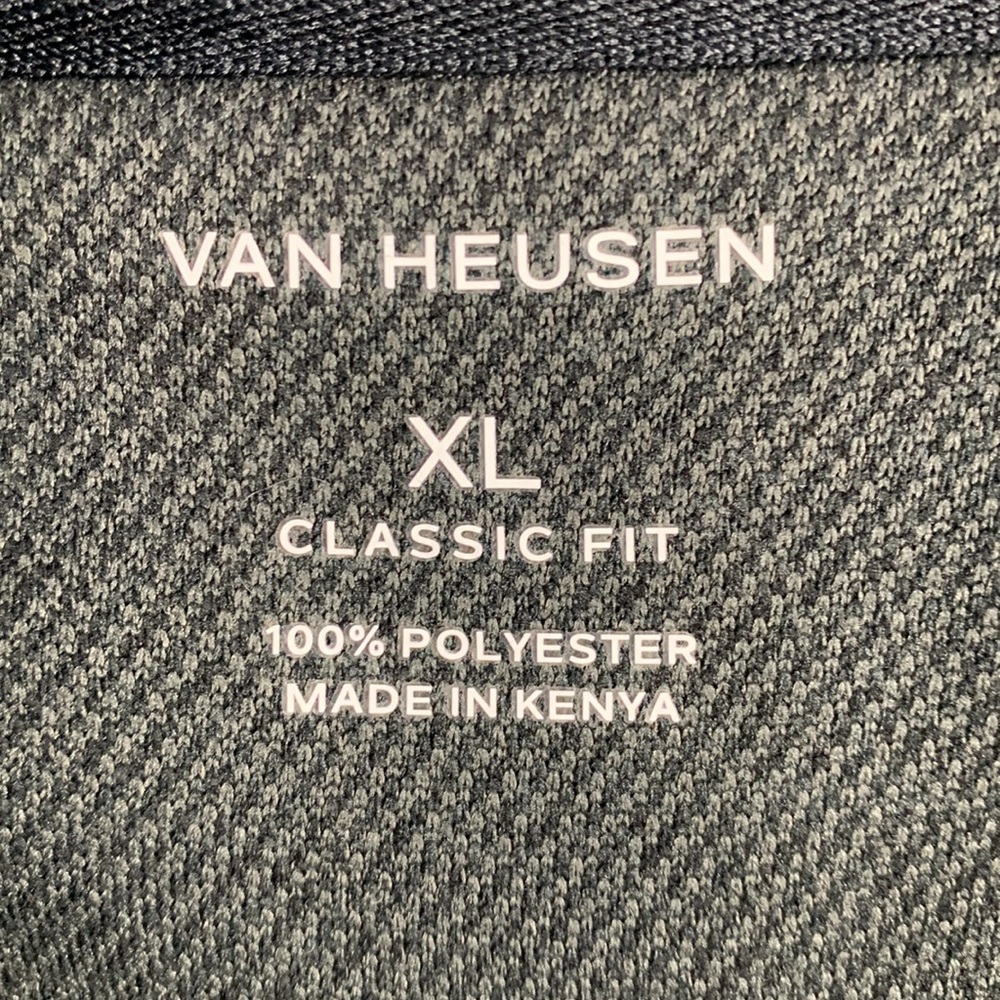 Van Heusen Flex Never Tuck Classic Fit 1/4 Zip Pullover Gray NEW! - Picture 2 of 7